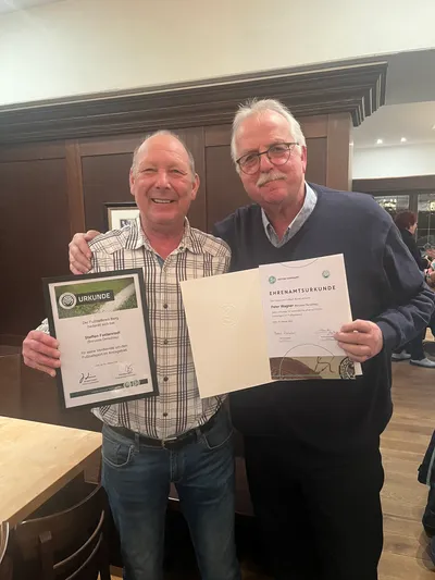 Ehrung für besonderes ehrenamtliches Engagement bei Borussia Derschlag